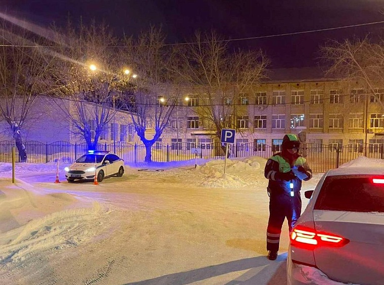 Тюменская ГИБДД контролирует правильность перевозки детей