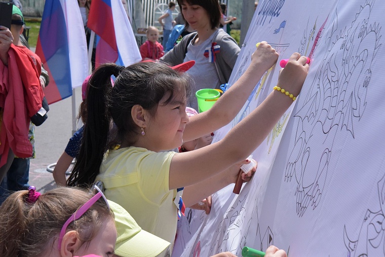 Парк Школьный стал центром притяжения тюменцев