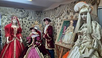 Выставка золотного шитья в Доме Машарова поразила тюменцев и гостей города