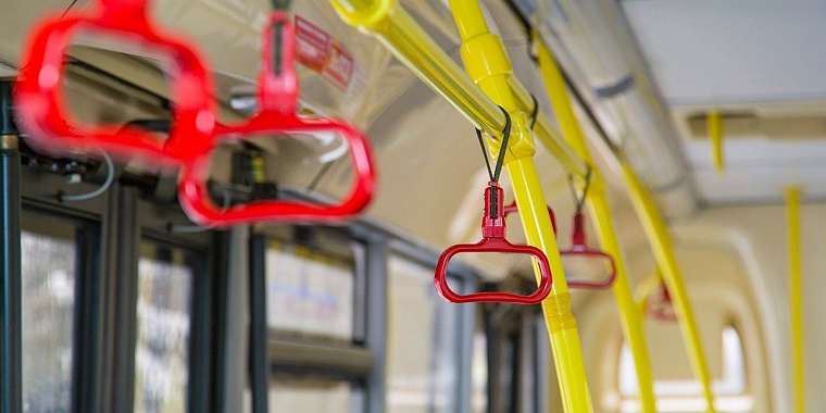 В Тюмени до конца зимы приостановили действия льготных карт для граждан старше 65 лет и с хроническими заболеваниями