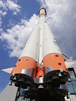 Ты просто космос: тюменский ДК принимает самодельные ракеты для выставки