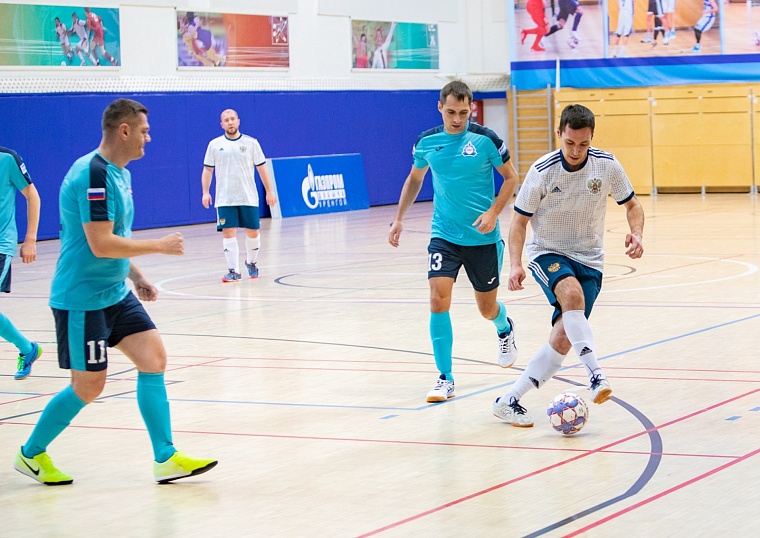 На спортивных площадках КСЦ «Газодобытчик» проходит много соревнований