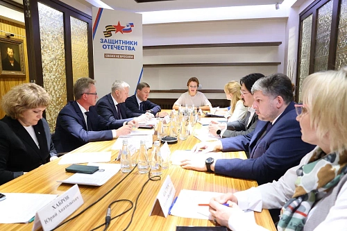 ЕР и «Защитники Отечества» расширят поддержку участникам СВО