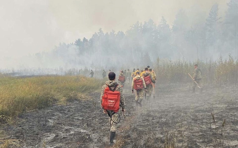 В объятьях таёжных пожаров