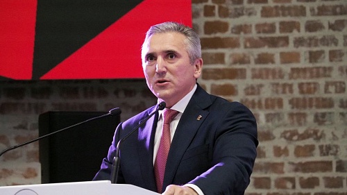 Александр Моор: У эпидемии есть еще и политическое измерение