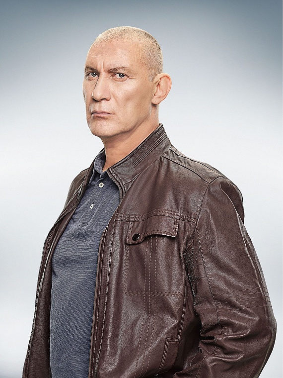 Игорь Жижикин: На съемках «Полярного» приходилось бегать по пояс в снегу