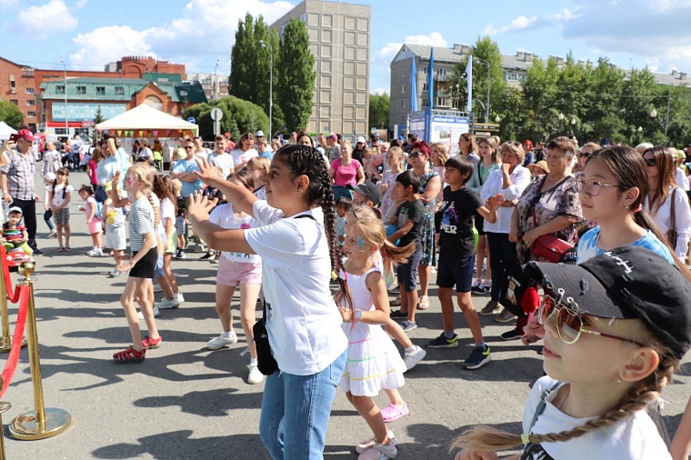 В День города тюменцы поставили необычный рекорд