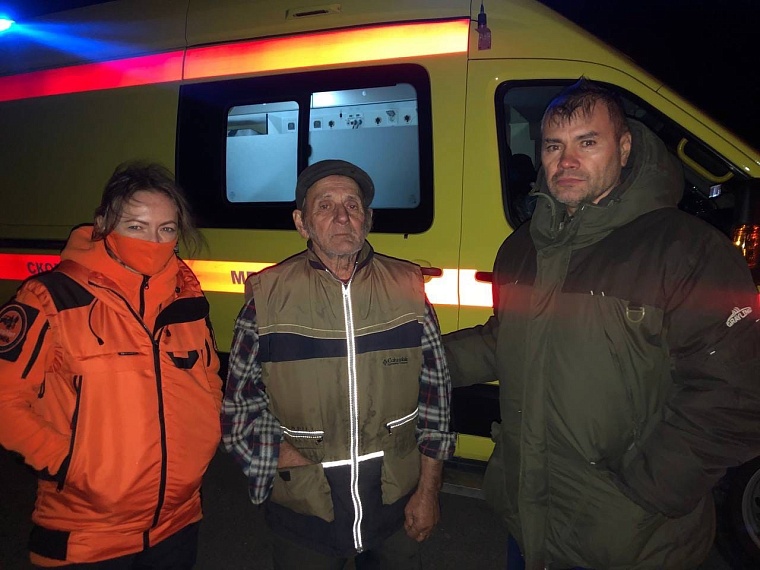 Пропавшего пенсионера из Горьковки нашли дорожники