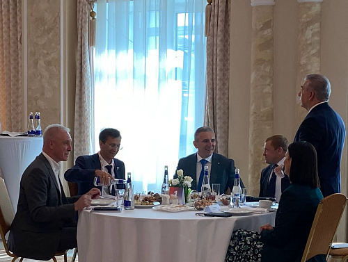 В Тюмени стартовал "Слет успешных предпринимателей-2023"