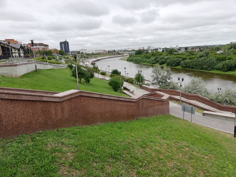 Прогноз погоды в Тюмени: ливни закончатся в субботу, но пекло не вернется