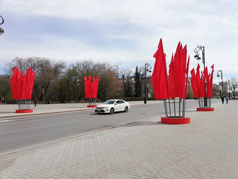 «Бессмертный полк на автомобиле»: как акция проходит в Тюмени