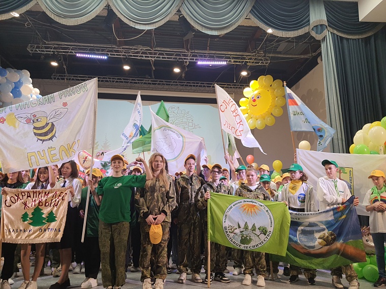 Школьникам Тюменской области предстоит оказывать первую помощь и тушить условный пожар