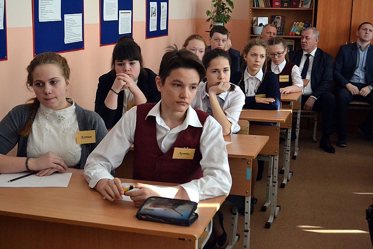 В тюменских сельских школах готовят почву для аграрной революции