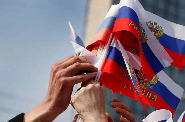 «Маски сброшены». Поддержка президента и армии сейчас важна как никогда