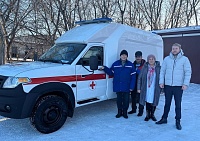 Для больницы села Казанского Тюменской области приобрели новую машину скорой помощи