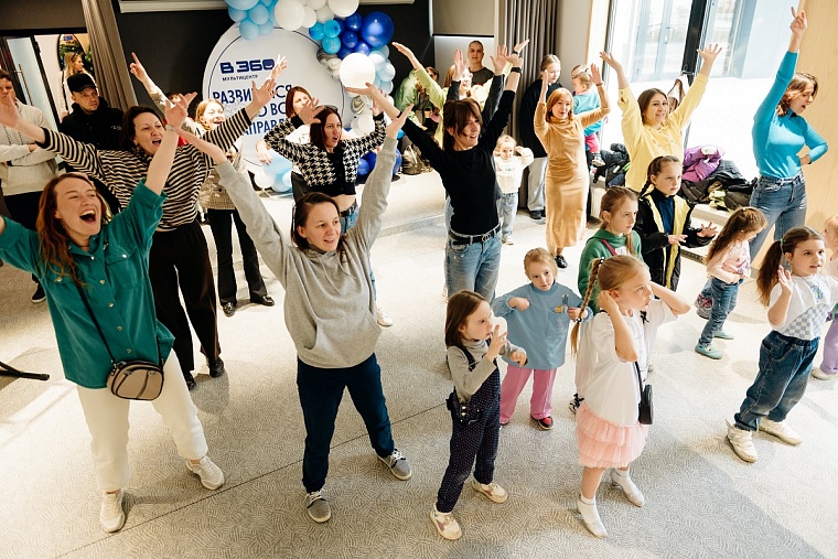 В жилом районе «Краснолесье» открылся мультицентр