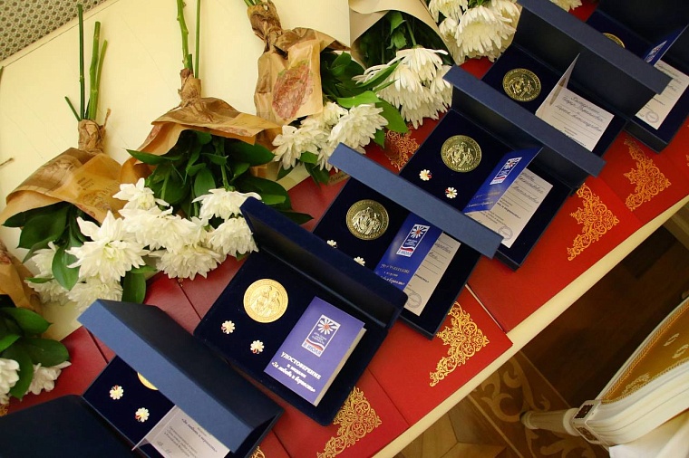 В Ишимском районе семья почтальонов удостоена награды «За любовь и верность»