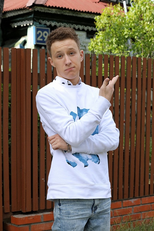 Анна Семенович соблазнила Михаила Трухина