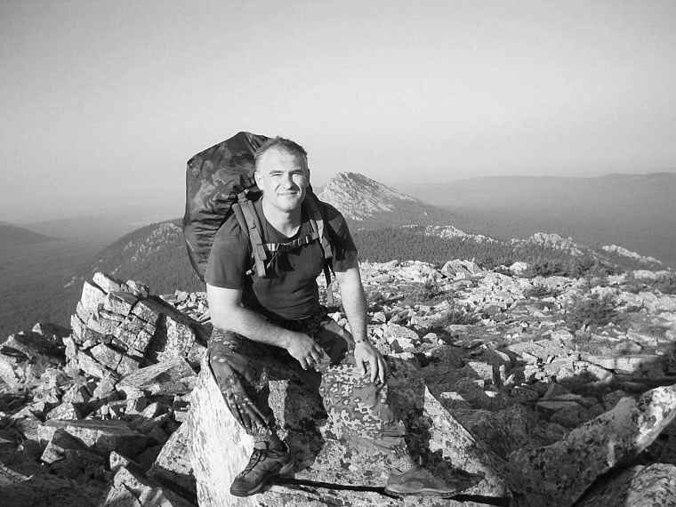 Александр Моор сообщил о кончине создателя военно-патриотического клуба «БАРС» Олега Денисова