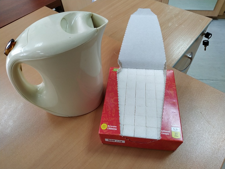 В тюменские магазины сахар привозят каждый день, но его быстро раскупают