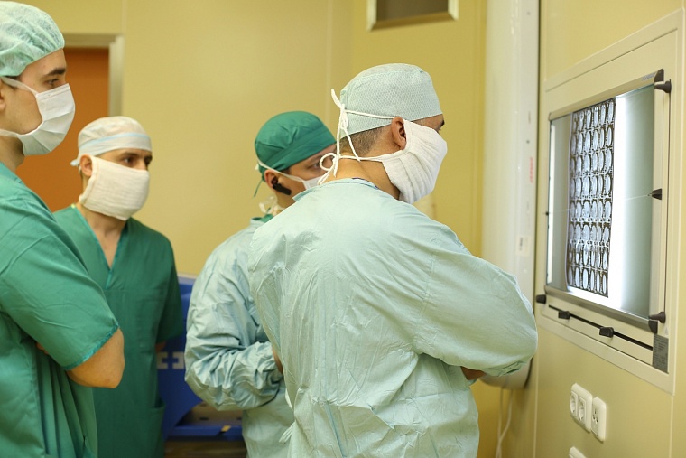 Ребенку из Хакасии удалили опухоль мозга в тюменском ФЦН