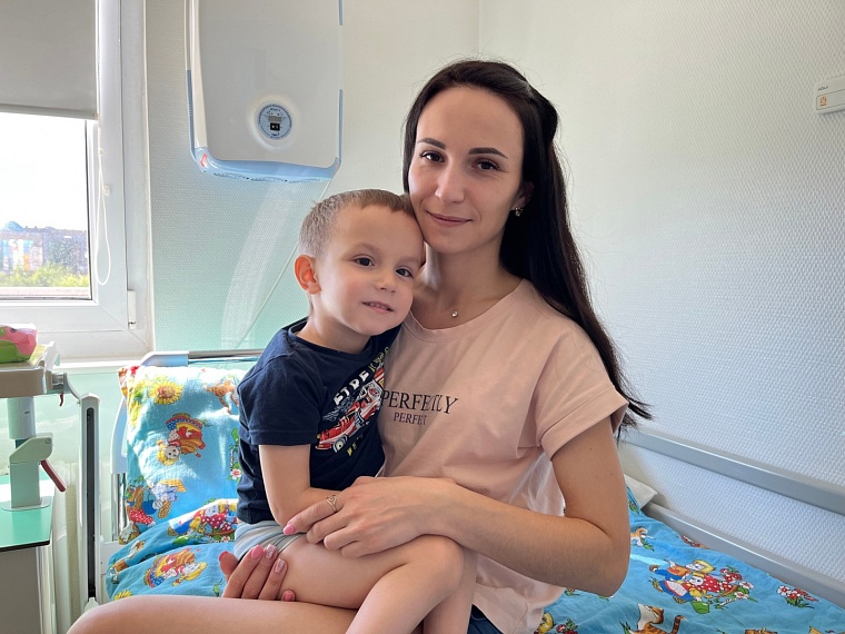 Ребенку из Хакасии удалили опухоль мозга в тюменском ФЦН