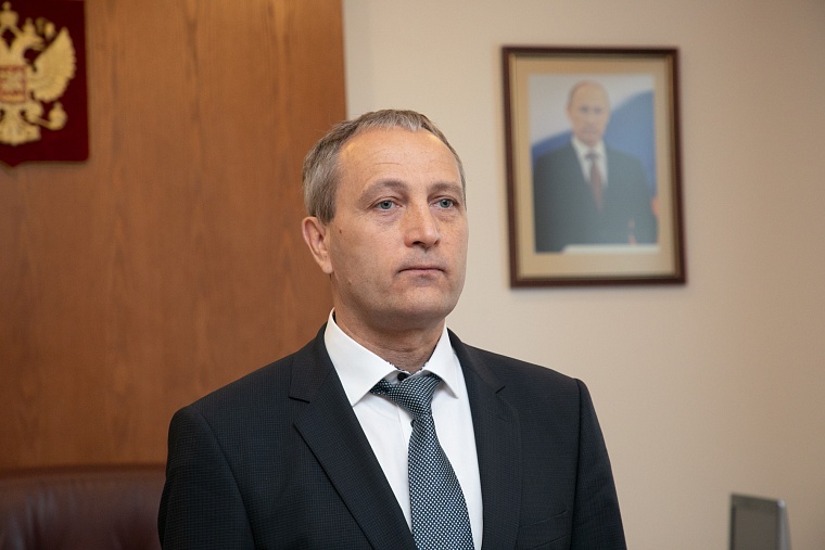 "Мы говорим спасибо": тюменские коллективы наградили за помощь бойцам СВО