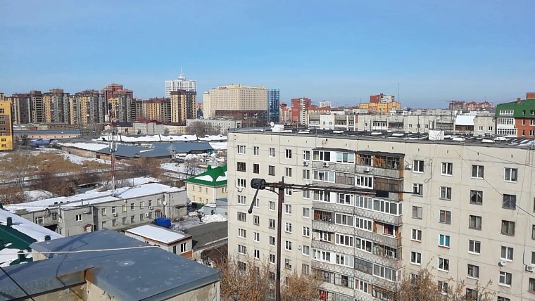 В Тюмени закроют все незапертые двери на крыши домов