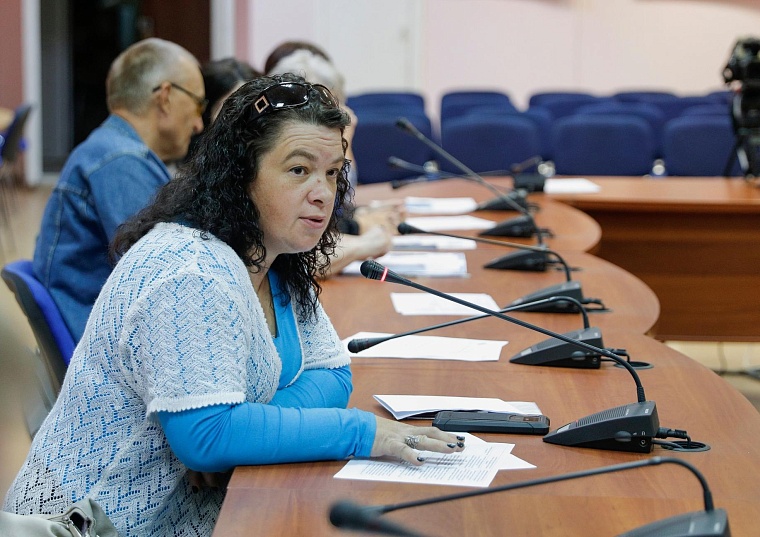 Многодетная мама Елена Тенегина: Людей, рожденных в 90-е, нужно убедить стать родителями