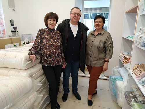 Тюменские инвалиды по зрению отправили первую партию гуманитарной помощи на Донбасс