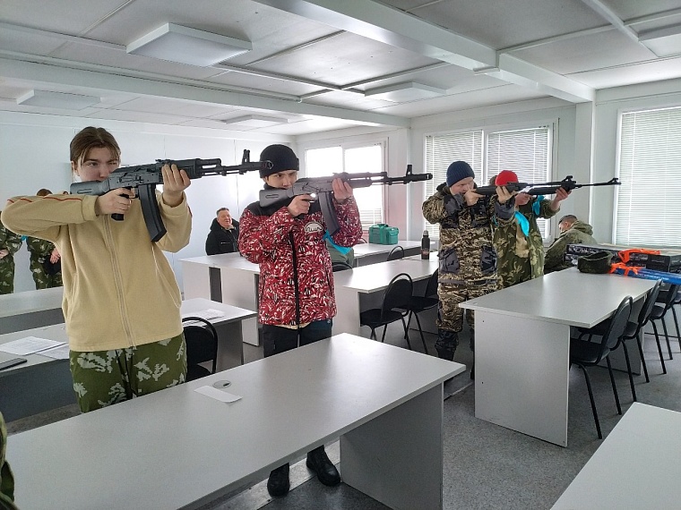 Военно-спортивная игра на полигоне ТВВИКУ показала: в школах пора возрождать НВП