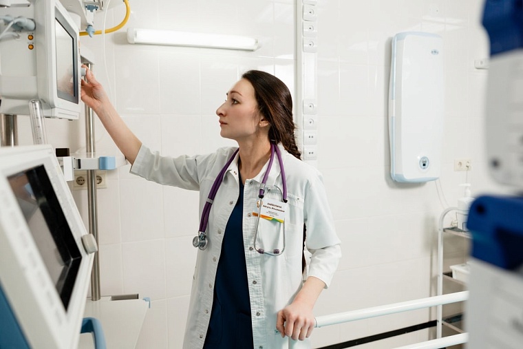 В 2022 году более тысячи мам Тюменской области получили допобразование или востребованную профессию