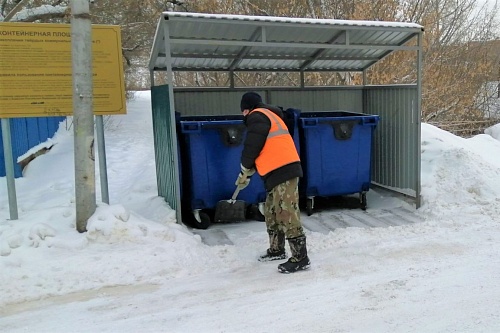 В Тюмени стали лучше чистить площадки для сбора мусора