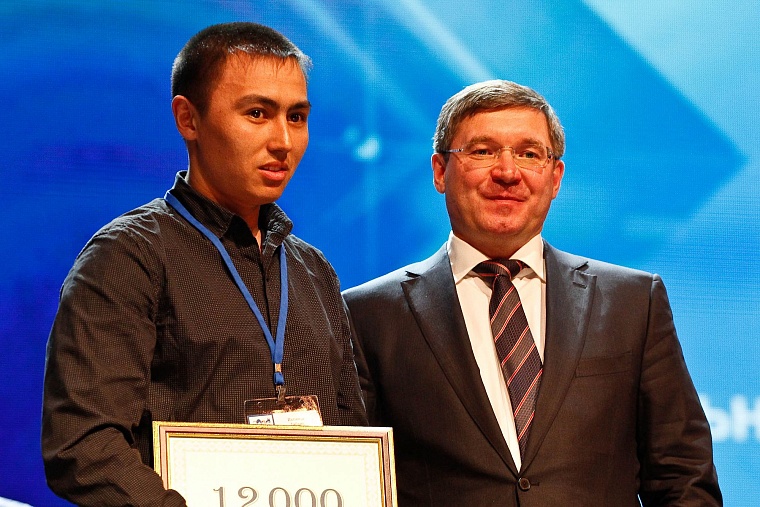 Тюменские водители и каменщики – лучшие в Уральском федеральном округе