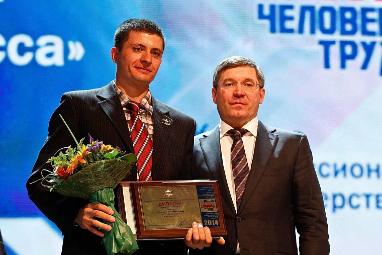 Тюменские водители и каменщики – лучшие в Уральском федеральном округе