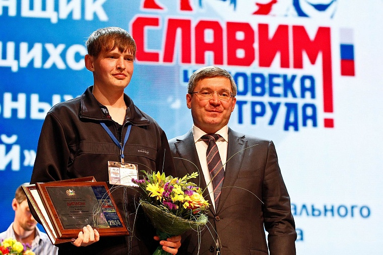 Тюменские водители и каменщики – лучшие в Уральском федеральном округе