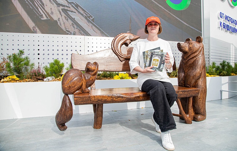 Уватский район приехал в Тюмень с чумом, нефтью и маскотами