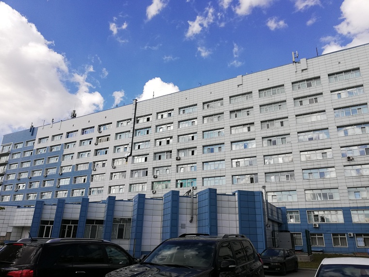 Тюменские офтальмологи помогли молодому северянину избежать потери зрения и  восстановить его