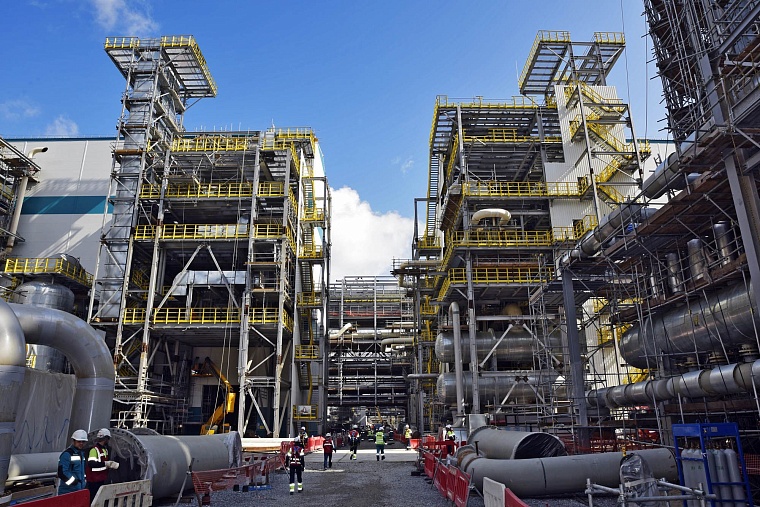 Максиму Акимову и Александру Моору рассказали о цифровой трансформации СИБУРа