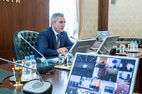 Александр Моор поблагодарил активистов Общественной палаты области за сотрудничество