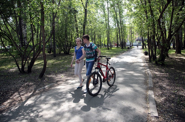 Тюменские парки и скверы благоустраивают разумно