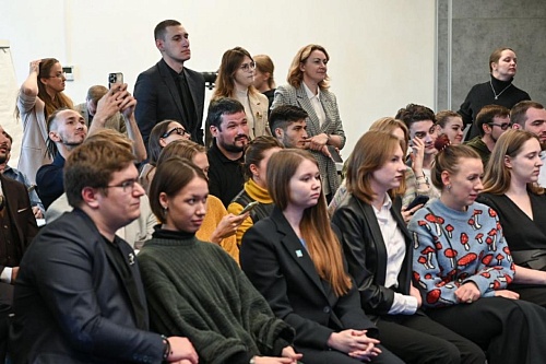 Прямую линию Владимира Путина тюменская молодежь сможет посмотреть организованно