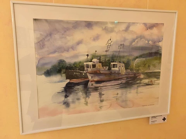 В тюменском драмтеатре открылась выставка молодых художников