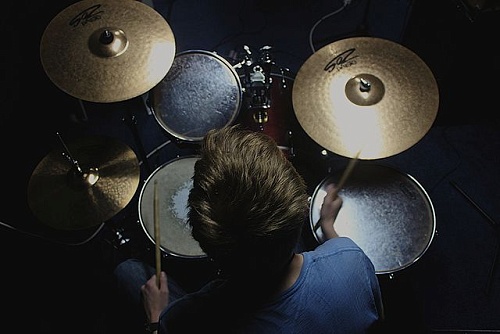 «Музыка меня окружает»