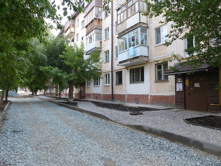 В Тюмени массово ремонтируют дворы