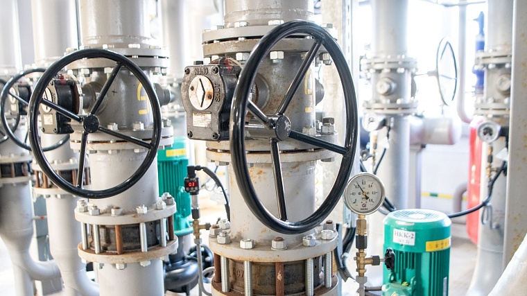 В тюменских домах в ходе капремонта устанавливают «умные» системы отопления