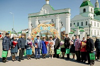 В Ялуторовске на «Красной горке» семь семей-юбиляров получили памятные медали