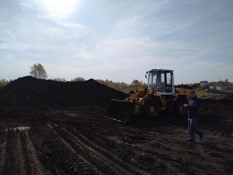 Проверка ОНФ: под видом мелиорации на Салаирском тракте добывают торф
