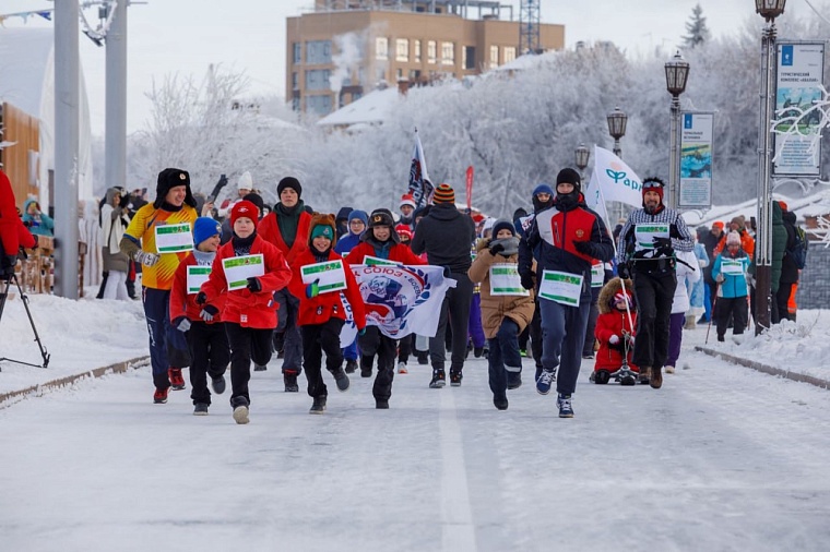 Глава Тюмени Руслан Кухарук пообещал благоустроить сквер Школьный