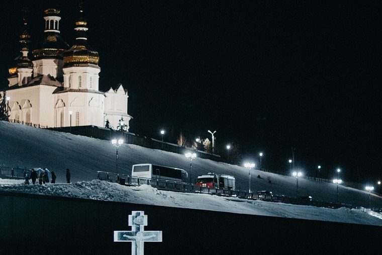 Губернатор Александр Моор поздравил тюменцев с Крещением